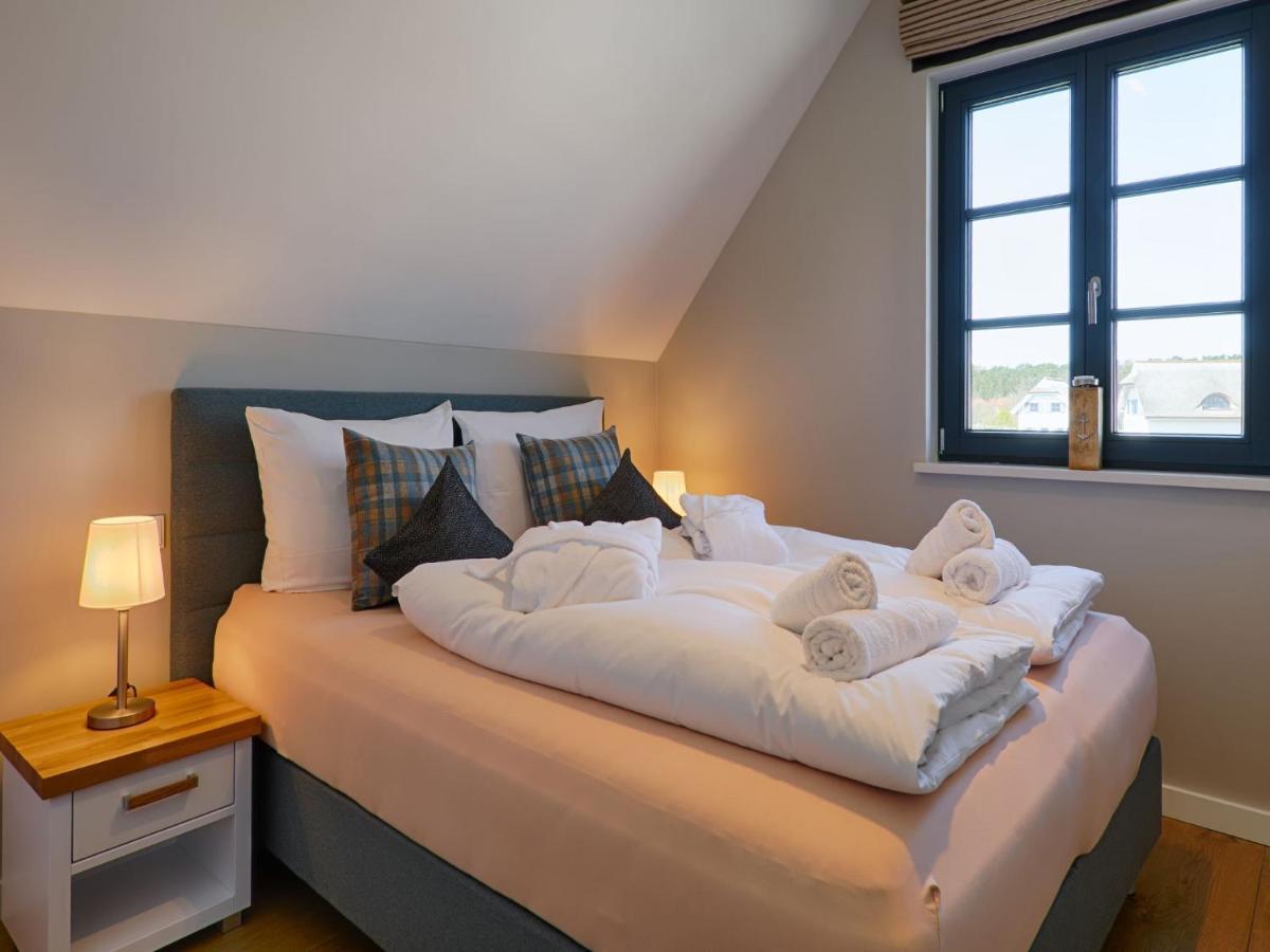 Reetland Am Meer - Premium Reetdachvilla Mit 3 Schlafzimmern, Sauna Und Kamin F23 Dranske Εξωτερικό φωτογραφία